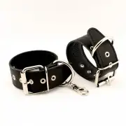 Наручники, бондаж из кожи